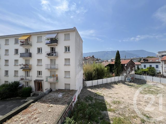 Appartement Studio à louer - 1 pièce - 22.35 m2 - GRENOBLE - 38 - RHONE-ALPES - Century 21 Victor Hugo