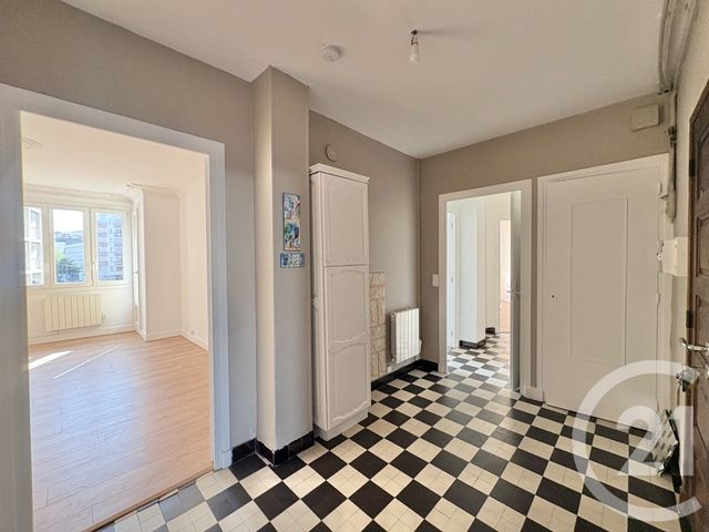 Appartement T3 à louer - 3 pièces - 82.77 m2 - GRENOBLE - 38 - RHONE-ALPES - Century 21 Victor Hugo