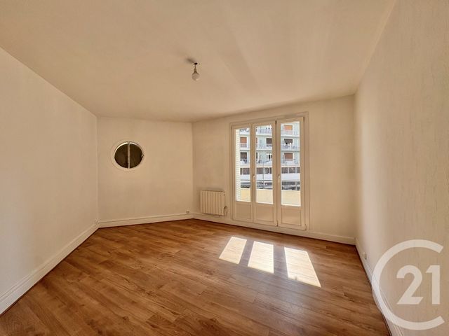 Appartement T3 à louer - 3 pièces - 82.77 m2 - GRENOBLE - 38 - RHONE-ALPES - Century 21 Victor Hugo