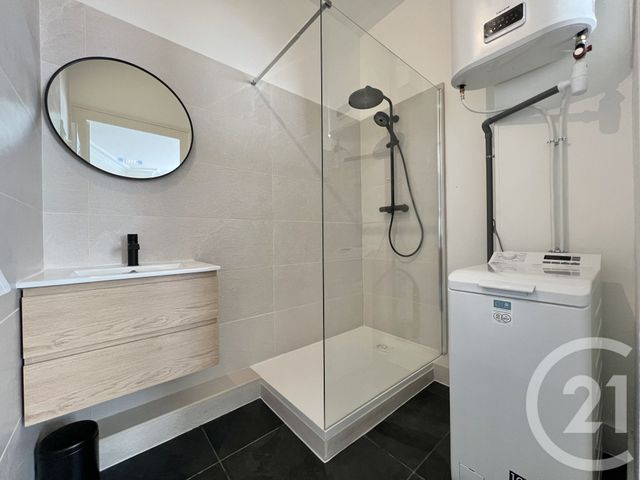 Appartement T2 à louer - 2 pièces - 36.0 m2 - GRENOBLE - 38 - RHONE-ALPES - Century 21 Victor Hugo