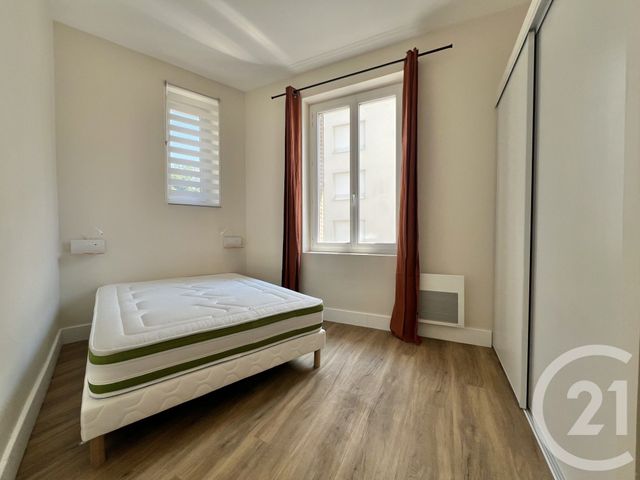 Appartement T2 à louer - 2 pièces - 36.0 m2 - GRENOBLE - 38 - RHONE-ALPES - Century 21 Victor Hugo