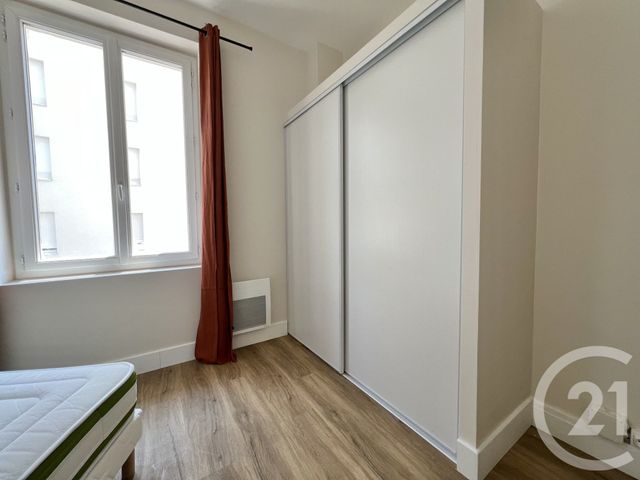 Appartement T2 à louer - 2 pièces - 36.0 m2 - GRENOBLE - 38 - RHONE-ALPES - Century 21 Victor Hugo