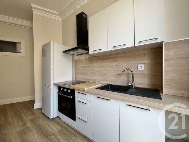 Appartement T2 à louer - 2 pièces - 36.0 m2 - GRENOBLE - 38 - RHONE-ALPES - Century 21 Victor Hugo
