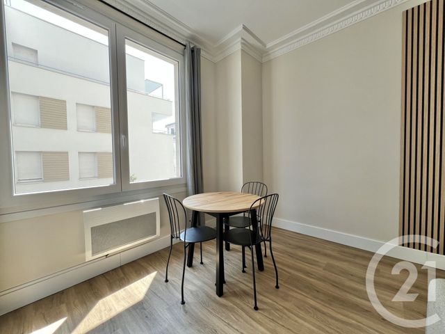 Appartement T2 à louer - 2 pièces - 36.0 m2 - GRENOBLE - 38 - RHONE-ALPES - Century 21 Victor Hugo
