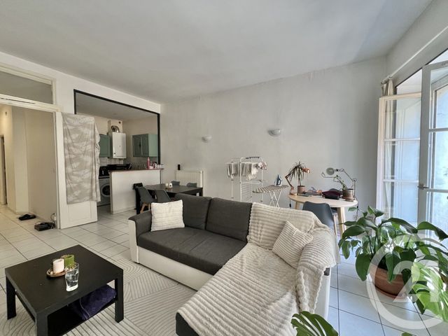 Appartement T3 à louer - 3 pièces - 62.31 m2 - GRENOBLE - 38 - RHONE-ALPES - Century 21 Victor Hugo
