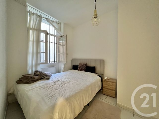 Appartement T3 à louer - 3 pièces - 62.31 m2 - GRENOBLE - 38 - RHONE-ALPES - Century 21 Victor Hugo