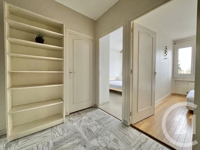 Appartement T4 à louer - 4 pièces - 84.4 m2 - GRENOBLE - 38 - RHONE-ALPES - Century 21 Victor Hugo