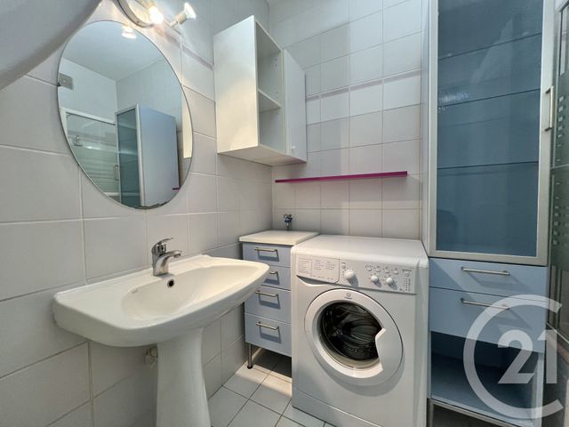 Appartement T4 à louer - 4 pièces - 84.4 m2 - GRENOBLE - 38 - RHONE-ALPES - Century 21 Victor Hugo