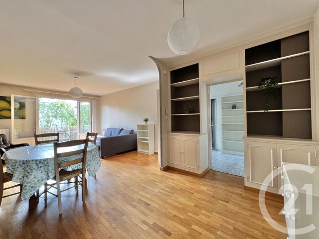 Appartement T4 à louer - 4 pièces - 84.4 m2 - GRENOBLE - 38 - RHONE-ALPES - Century 21 Victor Hugo