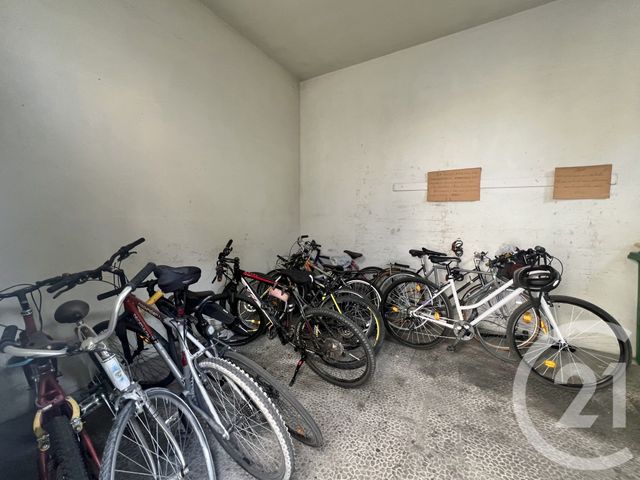 Appartement T4 à louer - 4 pièces - 84.4 m2 - GRENOBLE - 38 - RHONE-ALPES - Century 21 Victor Hugo