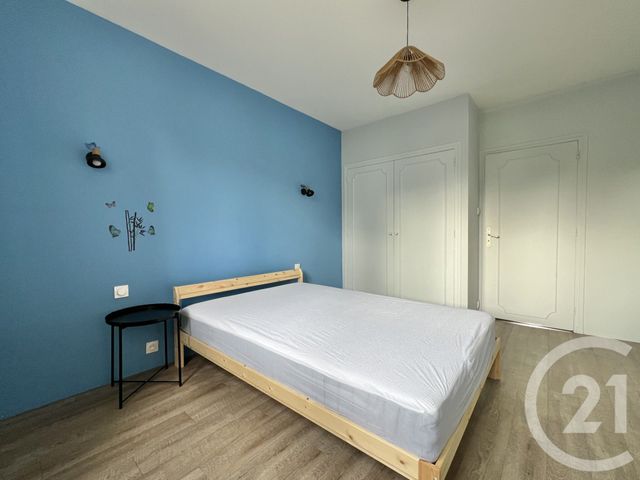 Appartement T4 à louer - 4 pièces - 84.4 m2 - GRENOBLE - 38 - RHONE-ALPES - Century 21 Victor Hugo