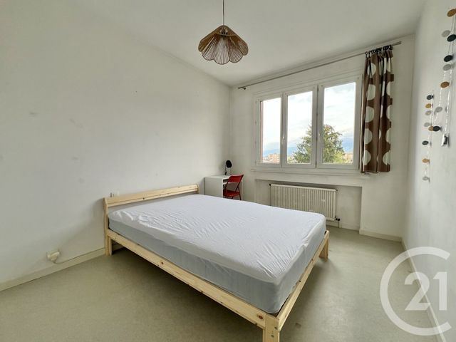 Appartement T4 à louer - 4 pièces - 84.4 m2 - GRENOBLE - 38 - RHONE-ALPES - Century 21 Victor Hugo