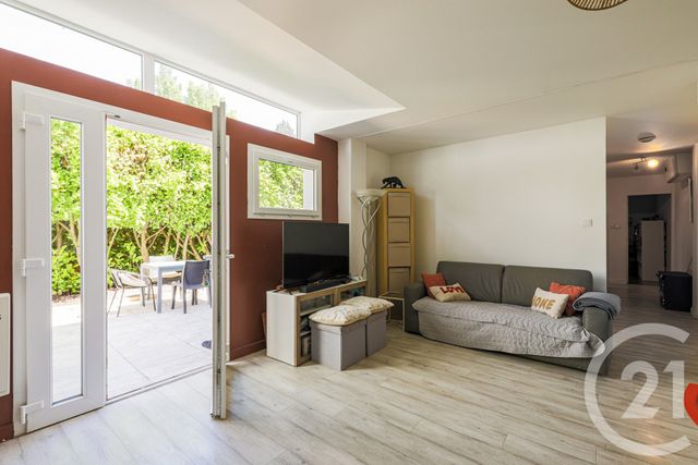 Appartement T4 à vendre - 4 pièces - 83.0 m2 - FONTAINE - 38 - RHONE-ALPES - Century 21 Victor Hugo