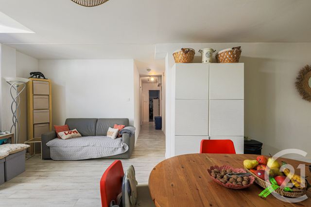 Appartement T4 à vendre - 4 pièces - 83.0 m2 - FONTAINE - 38 - RHONE-ALPES - Century 21 Victor Hugo