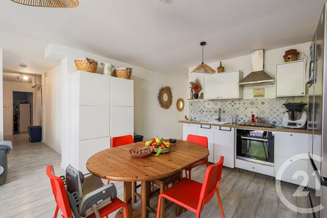 Appartement T4 à vendre - 4 pièces - 83.0 m2 - FONTAINE - 38 - RHONE-ALPES - Century 21 Victor Hugo