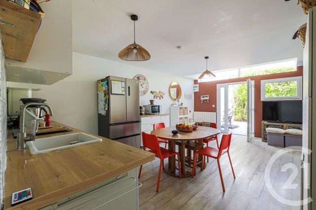 Appartement T4 à vendre - 4 pièces - 83.0 m2 - FONTAINE - 38 - RHONE-ALPES - Century 21 Victor Hugo