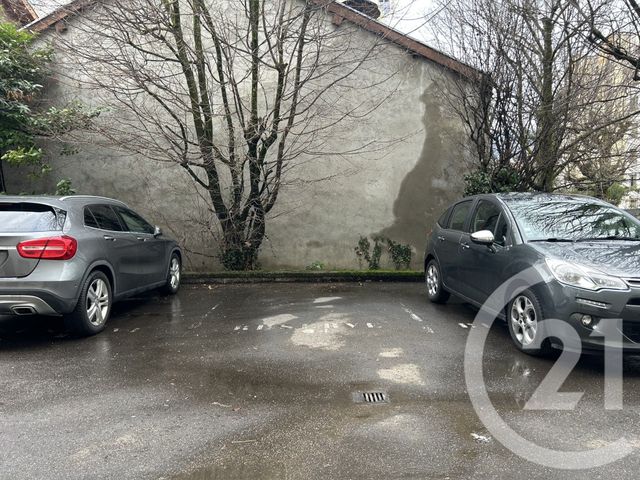 Appartement Studio à louer - 1 pièce - 17.74 m2 - GRENOBLE - 38 - RHONE-ALPES - Century 21 Victor Hugo