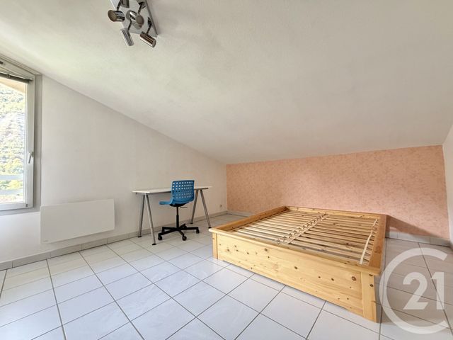 Appartement T2 à louer - 2 pièces - 39.38 m2 - VIF - 38 - RHONE-ALPES - Century 21 Victor Hugo