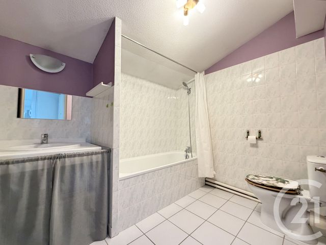 Appartement T2 à louer - 2 pièces - 39.38 m2 - VIF - 38 - RHONE-ALPES - Century 21 Victor Hugo