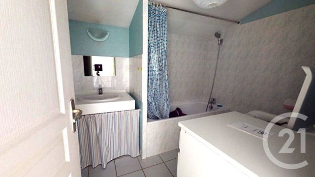 Appartement T2 à louer - 2 pièces - 39.38 m2 - VIF - 38 - RHONE-ALPES - Century 21 Victor Hugo