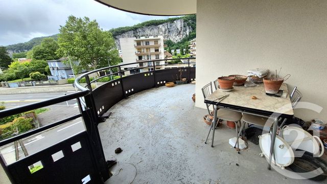 Appartement F3 à vendre - 3 pièces - 68.0 m2 - FONTAINE - 38 - RHONE-ALPES - Century 21 Victor Hugo