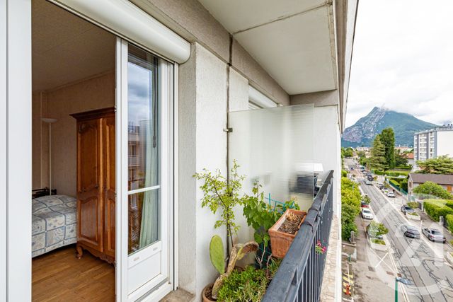 Appartement F4 à vendre - 4 pièces - 84.0 m2 - SEYSSINET PARISET - 38 - RHONE-ALPES - Century 21 Victor Hugo