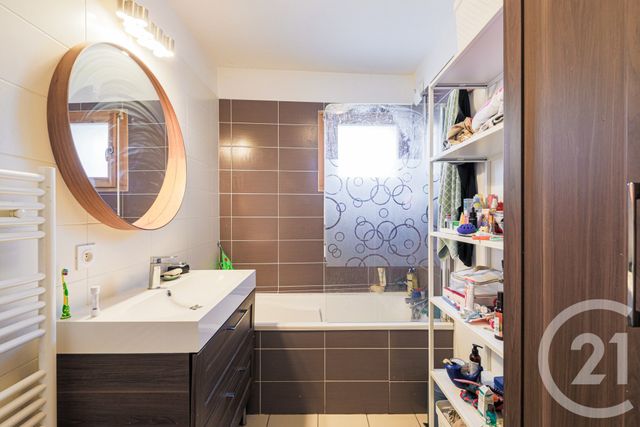 Appartement F4 à vendre - 4 pièces - 81.0 m2 - GRENOBLE - 38 - RHONE-ALPES - Century 21 Victor Hugo