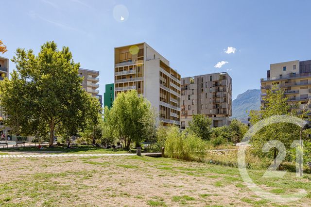 Appartement F4 à vendre - 4 pièces - 81.0 m2 - GRENOBLE - 38 - RHONE-ALPES - Century 21 Victor Hugo