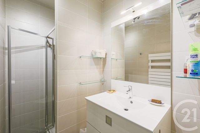 Appartement à vendre - 5 pièces - 103.75 m2 - GRENOBLE - 38 - RHONE-ALPES - Century 21 Victor Hugo