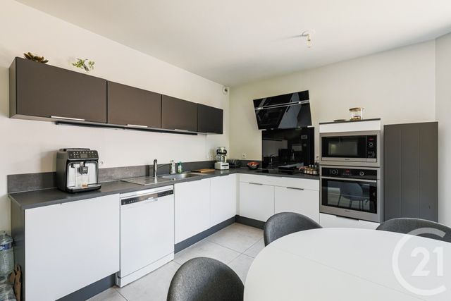 Appartement T2 à vendre - 2 pièces - 50.84 m2 - GRENOBLE - 38 - RHONE-ALPES - Century 21 Victor Hugo