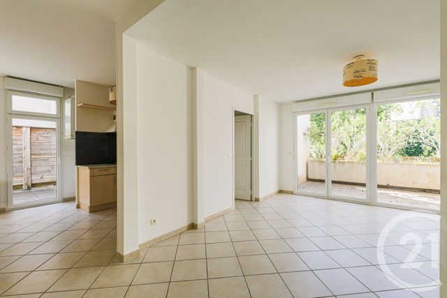 Appartement T3 à vendre - 3 pièces - 74.0 m2 - GRENOBLE - 38 - RHONE-ALPES - Century 21 Victor Hugo