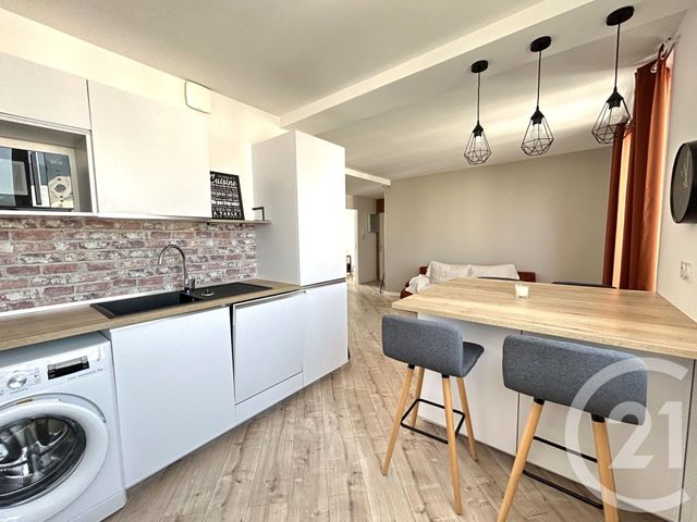 Appartement T3 à louer - 3 pièces - 59.05 m2 - GRENOBLE - 38 - RHONE-ALPES - Century 21 Victor Hugo