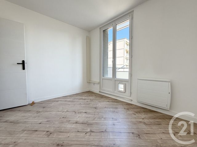 Appartement T3 à louer - 3 pièces - 59.05 m2 - GRENOBLE - 38 - RHONE-ALPES - Century 21 Victor Hugo