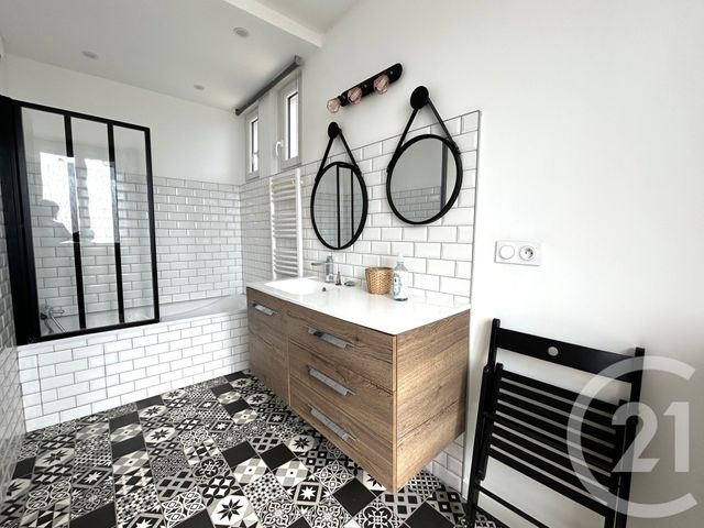 Appartement T3 à louer - 3 pièces - 59.05 m2 - GRENOBLE - 38 - RHONE-ALPES - Century 21 Victor Hugo