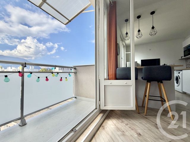 Appartement T3 à louer - 3 pièces - 59.05 m2 - GRENOBLE - 38 - RHONE-ALPES - Century 21 Victor Hugo