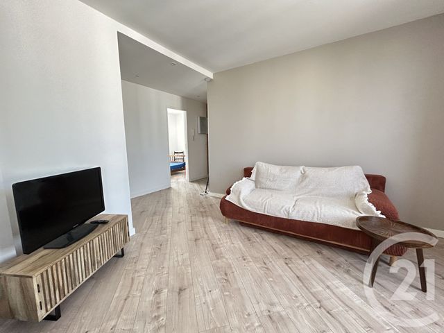 Appartement T3 à louer - 3 pièces - 59.05 m2 - GRENOBLE - 38 - RHONE-ALPES - Century 21 Victor Hugo