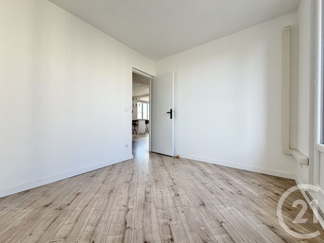 Appartement T3 à louer - 3 pièces - 59.05 m2 - GRENOBLE - 38 - RHONE-ALPES - Century 21 Victor Hugo