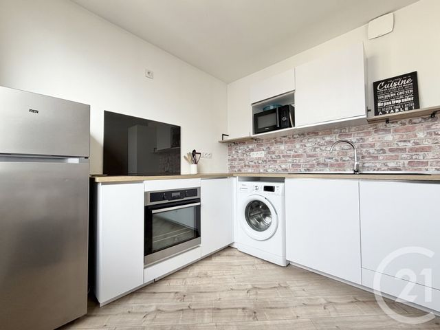 Appartement T3 à louer - 3 pièces - 59.05 m2 - GRENOBLE - 38 - RHONE-ALPES - Century 21 Victor Hugo