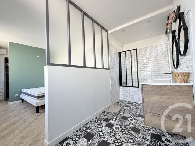 Appartement T3 à louer - 3 pièces - 59.05 m2 - GRENOBLE - 38 - RHONE-ALPES - Century 21 Victor Hugo