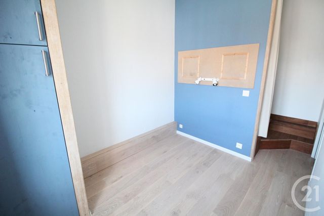 Appartement T2 à louer - 2 pièces - 42.87 m2 - GRENOBLE - 38 - RHONE-ALPES - Century 21 Victor Hugo