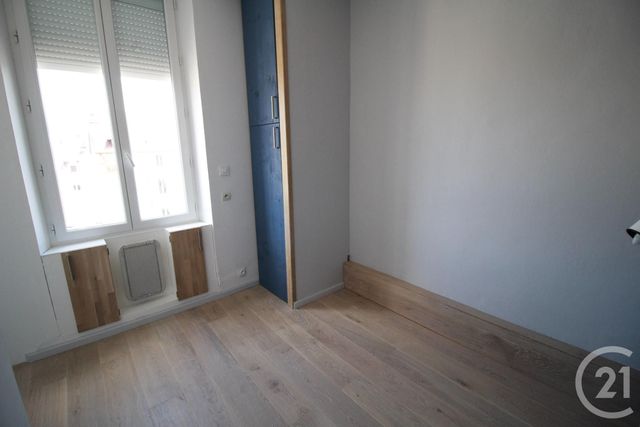 Appartement T2 à louer - 2 pièces - 42.87 m2 - GRENOBLE - 38 - RHONE-ALPES - Century 21 Victor Hugo