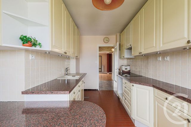 Appartement F5 à vendre - 5 pièces - 123.43 m2 - GRENOBLE - 38 - RHONE-ALPES - Century 21 Victor Hugo