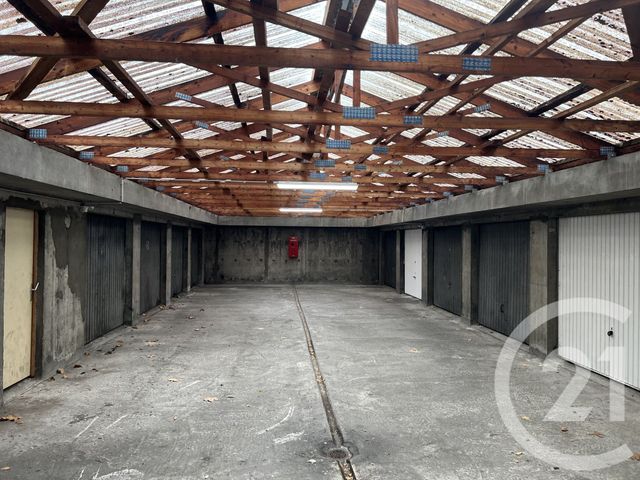 parking à vendre - 15.0 m2 - GRENOBLE - 38 - RHONE-ALPES - Century 21 Victor Hugo