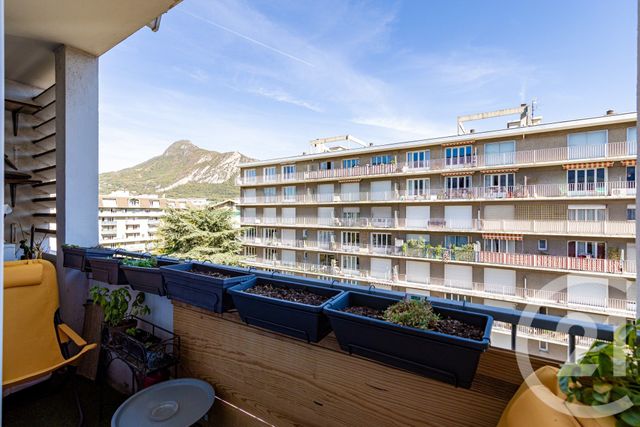Appartement F4 à vendre - 4 pièces - 65.0 m2 - GRENOBLE - 38 - RHONE-ALPES - Century 21 Victor Hugo