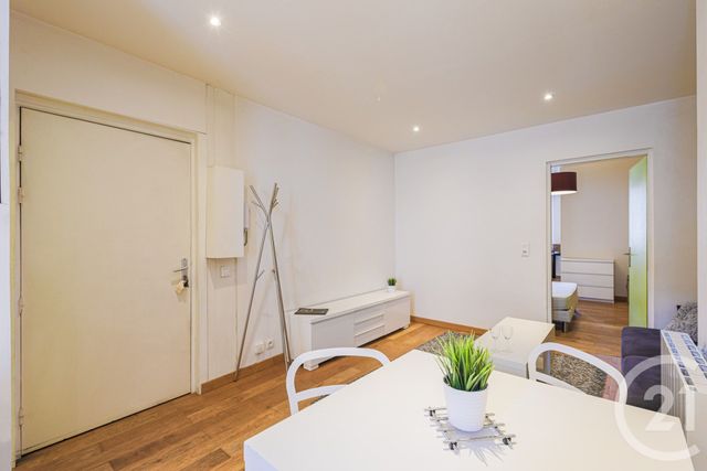 Appartement T2 à vendre - 2 pièces - 42.0 m2 - GRENOBLE - 38 - RHONE-ALPES - Century 21 Victor Hugo
