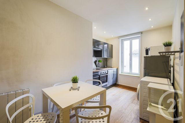 Appartement T2 à vendre - 2 pièces - 42.0 m2 - GRENOBLE - 38 - RHONE-ALPES - Century 21 Victor Hugo