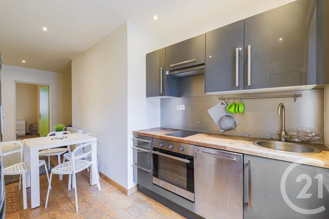 Appartement T2 à vendre - 2 pièces - 42.0 m2 - GRENOBLE - 38 - RHONE-ALPES - Century 21 Victor Hugo
