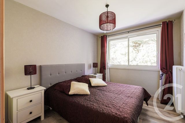 Appartement T3 à vendre - 3 pièces - 73.0 m2 - ST MARTIN D HERES - 38 - RHONE-ALPES - Century 21 Victor Hugo