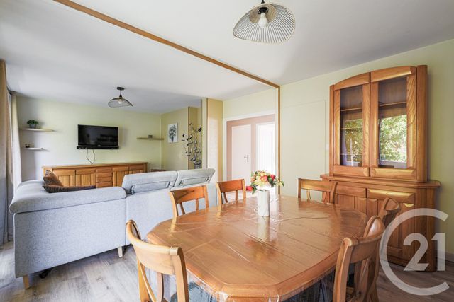 Appartement T3 à vendre - 3 pièces - 73.0 m2 - ST MARTIN D HERES - 38 - RHONE-ALPES - Century 21 Victor Hugo