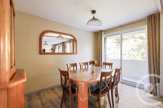 Appartement T3 à vendre - 3 pièces - 73.0 m2 - ST MARTIN D HERES - 38 - RHONE-ALPES - Century 21 Victor Hugo
